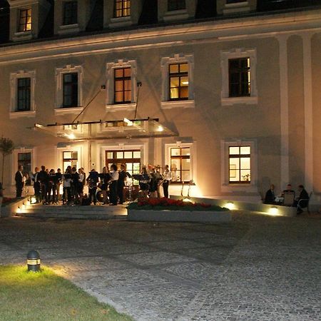 Hotel Zamek Lubliniec Esterno foto