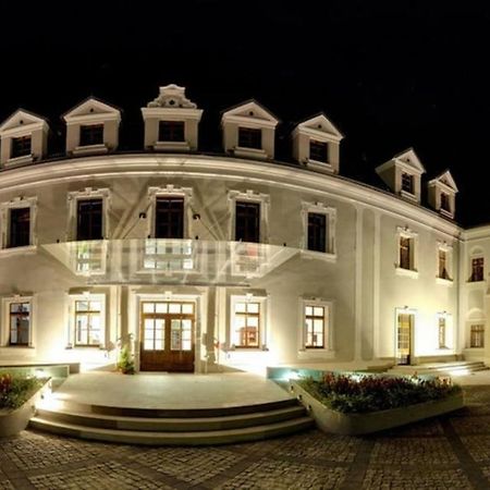 Hotel Zamek Lubliniec Esterno foto