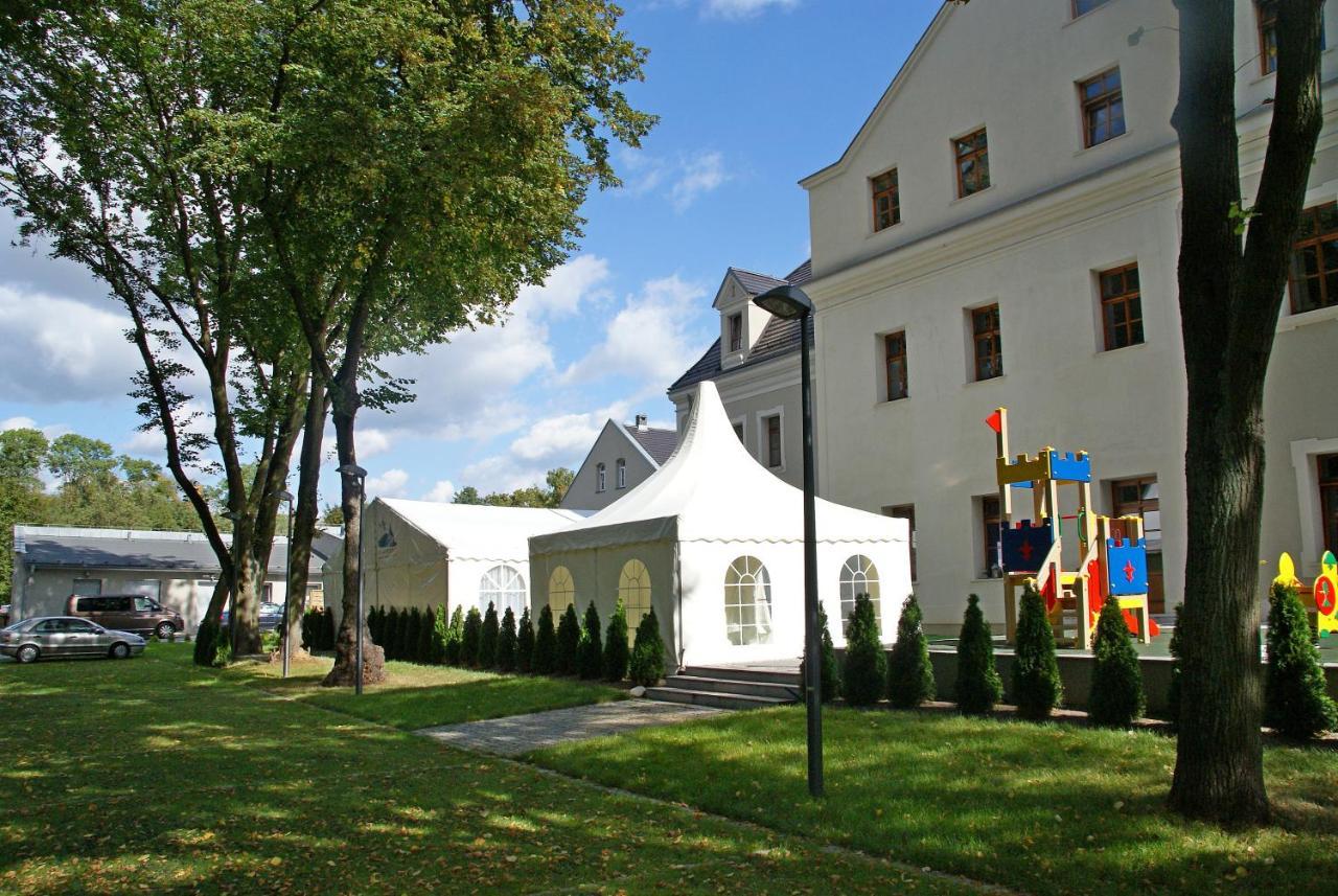 Hotel Zamek Lubliniec Esterno foto